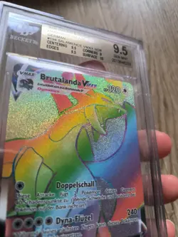 Pokemon 2020 Darkness Ablaze Salamence VMAX 194/189 Secret Rainbow BGS 9,5 PSA - Image 2