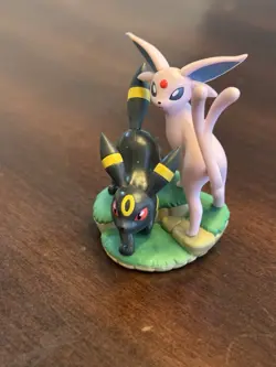 Pokemon Prismatic Evolutions Mini Figure Collection Pin Figure and Sleeves only! - Image 4