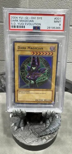 Dark Magician SYE-001 Starter Deck Yugi PSA 9 Mint - Image 1