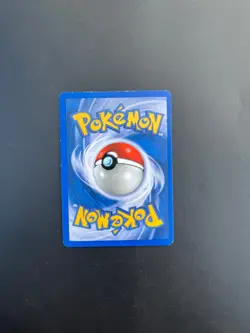 Ledyba 7/18 Southern Islands Reverse Holo Pokemon Card Light Play WOTC Vintage - Image 2