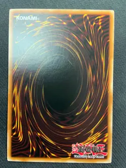 Yugioh Blue-Eyes White Dragon (GLD5-EN001) - Gold Series: Haunted Mine Limited N - Image 2