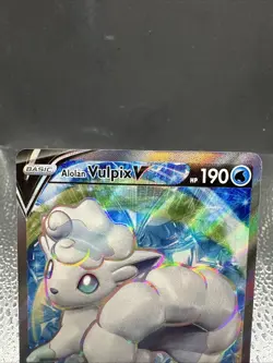 Alolan Vulpix V (Full Art) 173/195 SwSh: Silver Tempest Holo Pokemon Tcg Card NM - Image 3