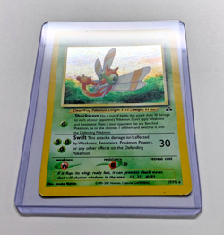 Yanma Holo Rare 17/75 Neo Discovery Pokemon Card - Image 3