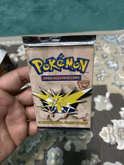 Pokemon Booster Pack 1st Edition Fossil, Sealed Pack, WOTC, Zapdos Artwork - Image 5
