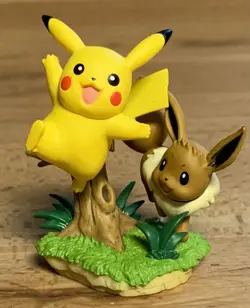 Pokemon Pikachu & Eevee Poke Ball Collection Figure, Ball, And Holo Cards - Image 2