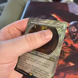 Boromir, Warden of the Tower (Showcase) (Surge Foil) Universes Beyond: the Lord - Image 2
