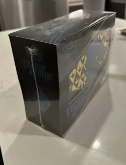 Pokemon TCG: Crown Zenith Pokemon Center Elite Trainer Box (ETB) (Exclusive) - Image 4
