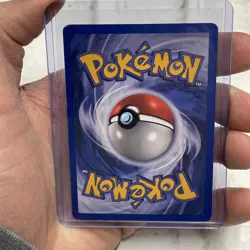 Pokemon TCG Pikachu 60/64 Jungle Red Cheeks Spanish Card Pokemon Vintage LP+ Vtg - Image 3