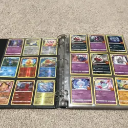 Pokemon TCG Pikachu Binder - Includes 450 Holo & Regular Card Collection - Image 3