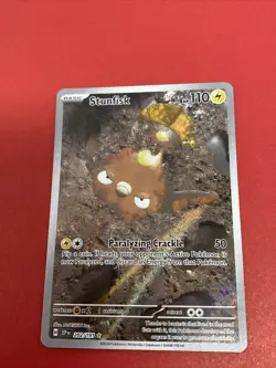 Stunfisk 202/191 Sv08: Surging Sparks Holo Illustration Rare Near Mint Pokemon - Image 1