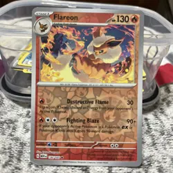 Flareon 136/165 Reverse Holo Pokemon Card - Image 1