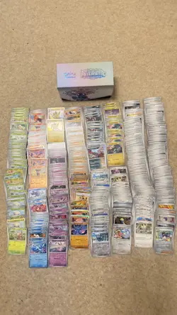 Pokemon TCG Prismatic Evolutions est. 640 CARDS Reverse holo rare/Bundle/JobLot - Image 2