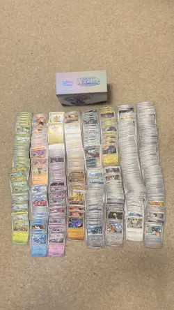 Pokemon TCG Prismatic Evolutions est. 640 CARDS Reverse holo rare/Bundle/JobLot - Image 3