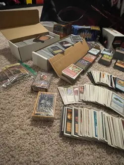 500 MTG Card Lot With Booster Pack, Foils and Rares/Mythic - Image 2