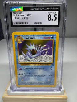 Golduck 35/62 Fossil Set 1999 Vintage Pokemon TCG CGC 8.5 NM/Mint - Image 1