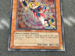 Dark Magician Girl Yu-Gi-Oh! TCG CT2-EN004 2005 Collectors Tin Limited Edition - Image 3