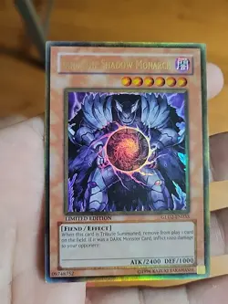 YUGIOH CAIUS THE SHADOW MONARCH GLD2-EN033 GOLD Limited Ed (LP) - Image 2