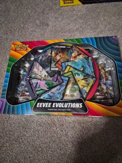 Pokemon Eevee Evolutions Premium Collection - Image 1