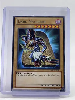 DARK MAGICIAN 2009 YU-GI-OH! DUELIST PACK YUGI RARE UNLIMITED Q5677 - Image 1