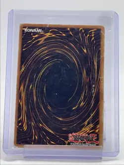 DARK MAGICIAN 2004 YU-GI-OH! STARTER DECK YUGI EVOLUTION C Q5677 - Image 2