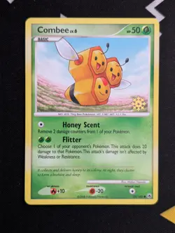 Pokemon TCG Combee 59/100 Diamond & Pearl Countdown Calendar (LP/MP) - Image 1