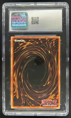 2002 Yu-Gi-Oh! Dark Duel Stories Magician #DDS-002 CGC 6.5 - Image 2