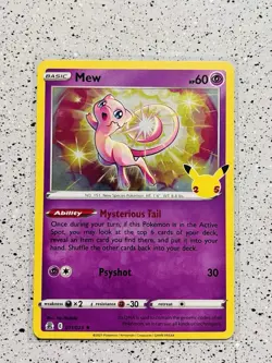 Mew 011/025 Celebrations 25th Anniversary Holo Rare Card 2021 Pokemon TCG NM💎 - Image 2