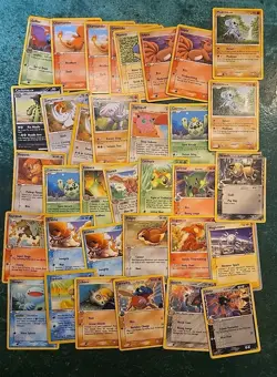 Vintage Pokemon Cards 400+ Card Mixed Lot Late 1990s-early 2000s - Image 5
