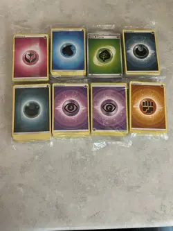 Pokemon Bulk Lot 1300+ Common Uncommon Cards,Reverse Holo,and more +accessories - Image 3