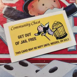 Monopoly Deluxe Edition 95 Replacement Get Out Of Jail Free Community Chest Card - Image 1