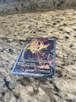 Pokemon Card Jolteon V SWSH183 Sword & Shield Black Star Promo - Image 4
