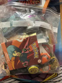 Vintage & Modern Pokemon Accessories Toys Manuals Gold Cards Charizard - Image 3