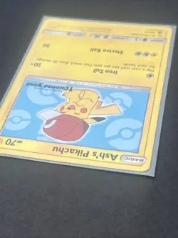 Pokemon TCG Pikachu SM113 Ash's Pokemon TCG Promo Card Mp - Image 5