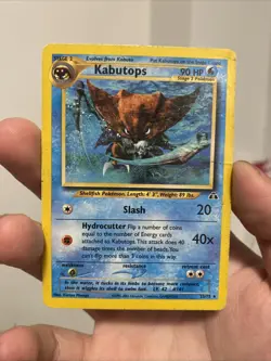 Kabutops 25/75 2001 Neo Discovery Pokemon Card WOTC Vintage Non Holo Rare - Image 1
