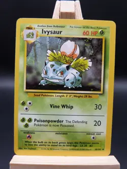Pokemon Uncommon Card : Ivysaur 30/102 (Base Set) - Image 1