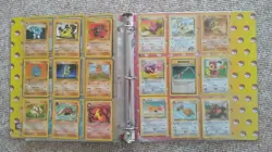 Vintage 1998 Pokemon Gotta Catch 'em all Binder with 153 Vintage Cards - Image 3