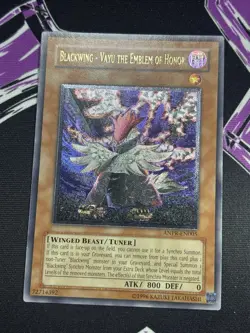 Yugioh Blackwing - Vayu the Emblem of Honor ANPR-EN005 Ultimate Rare Unlim LP - Image 1