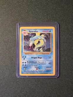 Gyarados 006/102 Base Set Holo Pokemon card. - Image 1