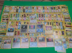 Huge Pokemon Cards 165 Lot WOTC Vintage Early 2000s Neo Sets With Holo Rares - Image 2