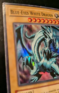 YU-GI-OH BLUE EYES WHITE DRAGON SKE-001 SUPER RARE HP/DMGED UNLIMITED - Image 3