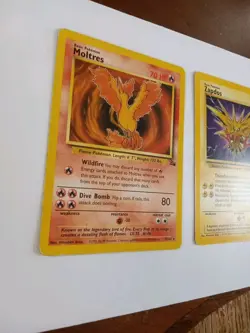 Combo Moltres & Zapdos 27/62 & 30/62 Both Fossil Edition Pokemon Cards - Image 3