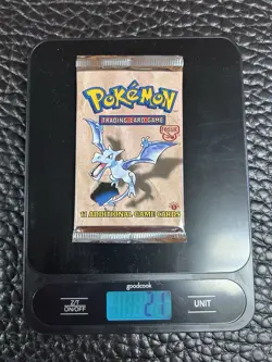 First Edition Pokemon Fossil Booster Packs New Factory Sealed Lot of 3 WOC06071 - Image 4