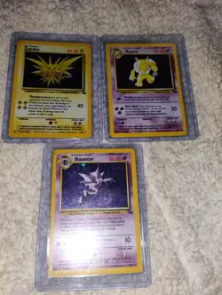 Vintage Fossil Holo Pokemon Lot Of 3 Cards - Image 2