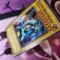 YUGIOH • BLUE-EYES WHITE DRAGON • SUPER RARE • SKE-001 - Image 5