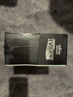 Pokemon TCG Evolving Skies Elite Trainer Box New Factory Sealed - Image 2