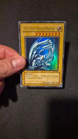 Blue-Eyes White Dragon SDK-001 Starter Deck: Kaiba Unlimited LP - Image 1