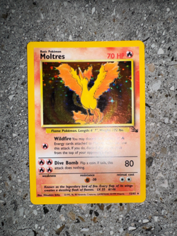 Pokemon TCG Cards Moltres 12/62 Fossil Holo Rare EXC - Image 4