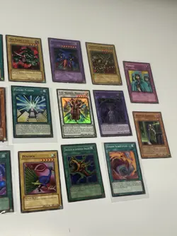 Yu-Gi-Oh! TCG MIXED CARD LOT RARE VINTAGE HOLO FOIL 90s 2000s - Image 2