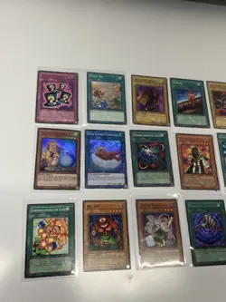 Yu-Gi-Oh! TCG MIXED CARD LOT RARE VINTAGE HOLO FOIL 90s 2000s - Image 5