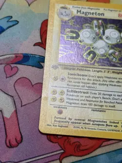 Magneton 11/62 1st Edition Holo Rare Fossil Set Pokemon Card - Image 3